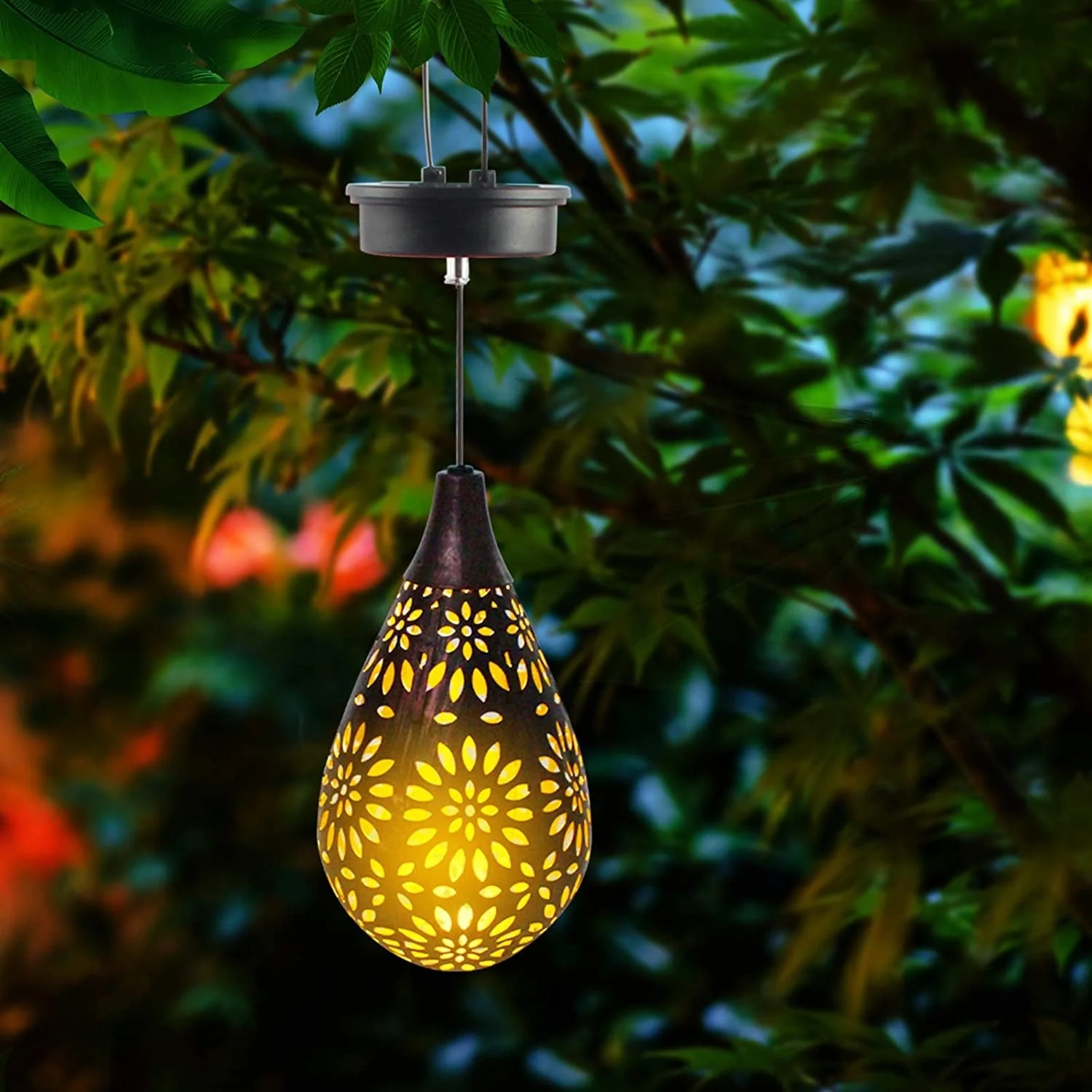 Hanging Solar Lights Outdoor (2 Pack) Garden Boho LED Flower Waterproof Decorative Metal Light for Porch Garden Outdoor (2 Pack)